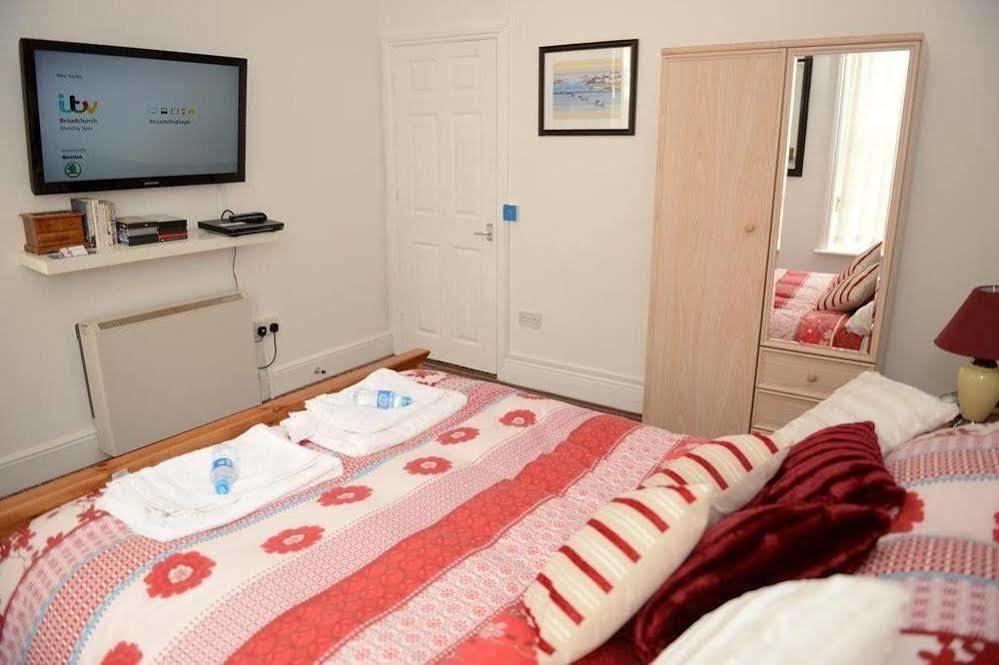 F3 2 Bedroomed Town House - Free Parking - Super 150 Mbps Wifi Near Gavin N Stacey Film House - 1 Free Dog Allowed 巴里 外观 照片